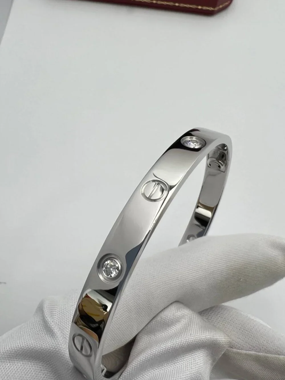 Cartier LOVE Bracelet Classic 4 Diamonds 18K White Gold Size 17